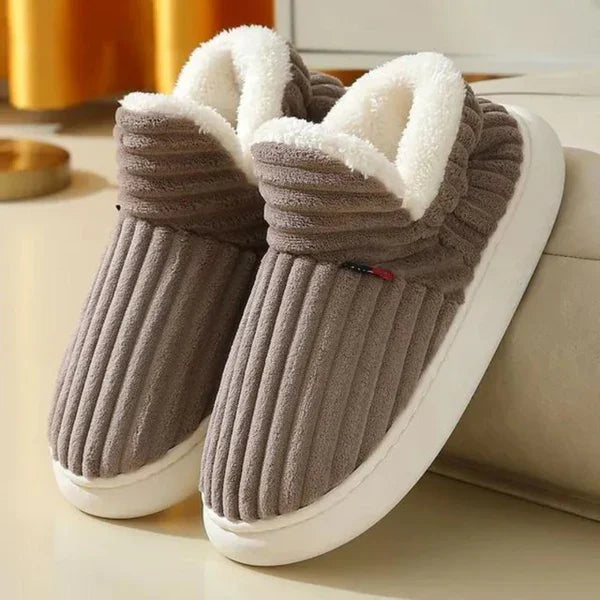 Alessandra® | Pantofole in soffice peluche